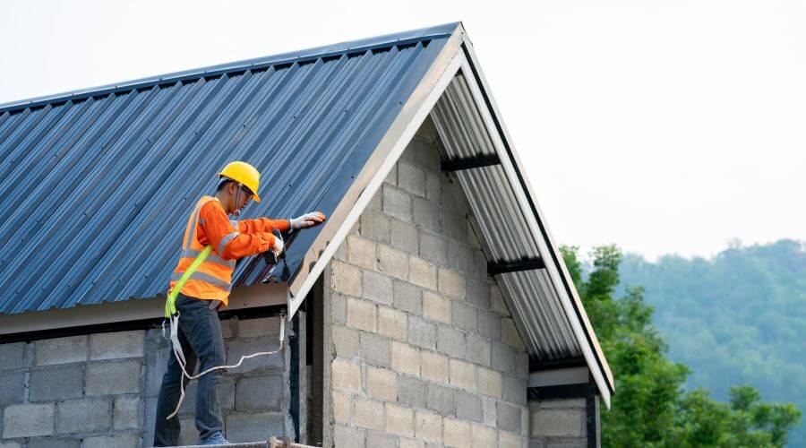 Expert Emergency Roof Repairs services in Sun City, AZ